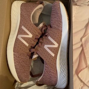 New Balance Running Shoes Size 7